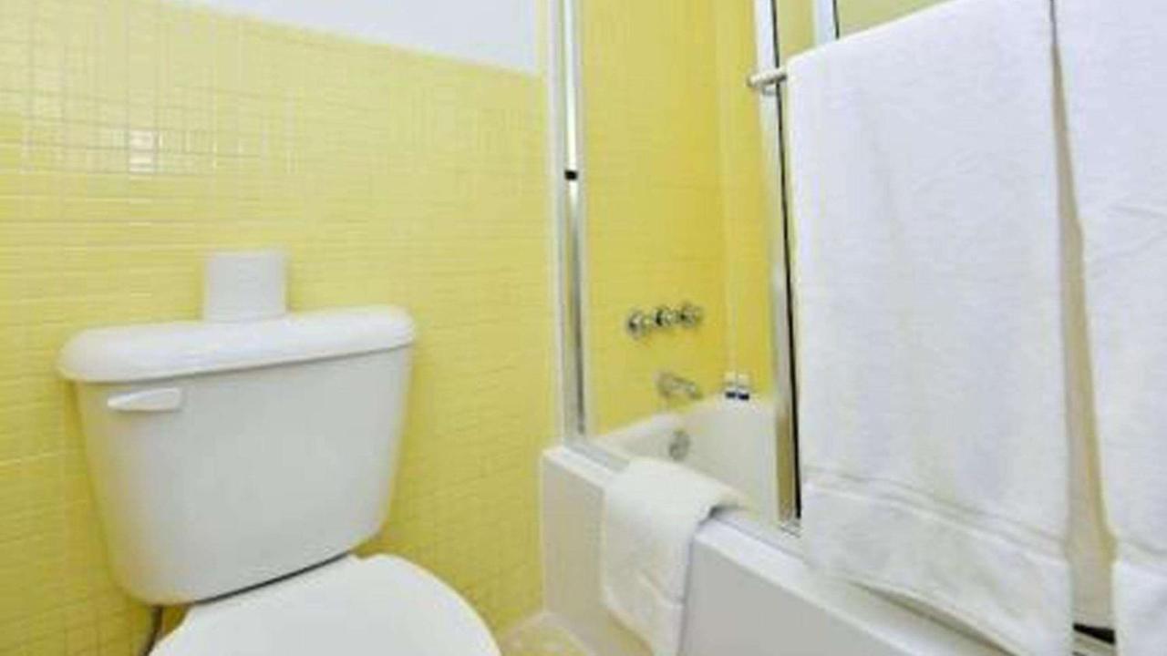 Sun Plaza Motel Silver Springs Εξωτερικό φωτογραφία